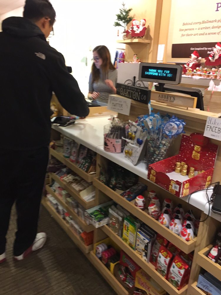 Banner's Hallmark Shop