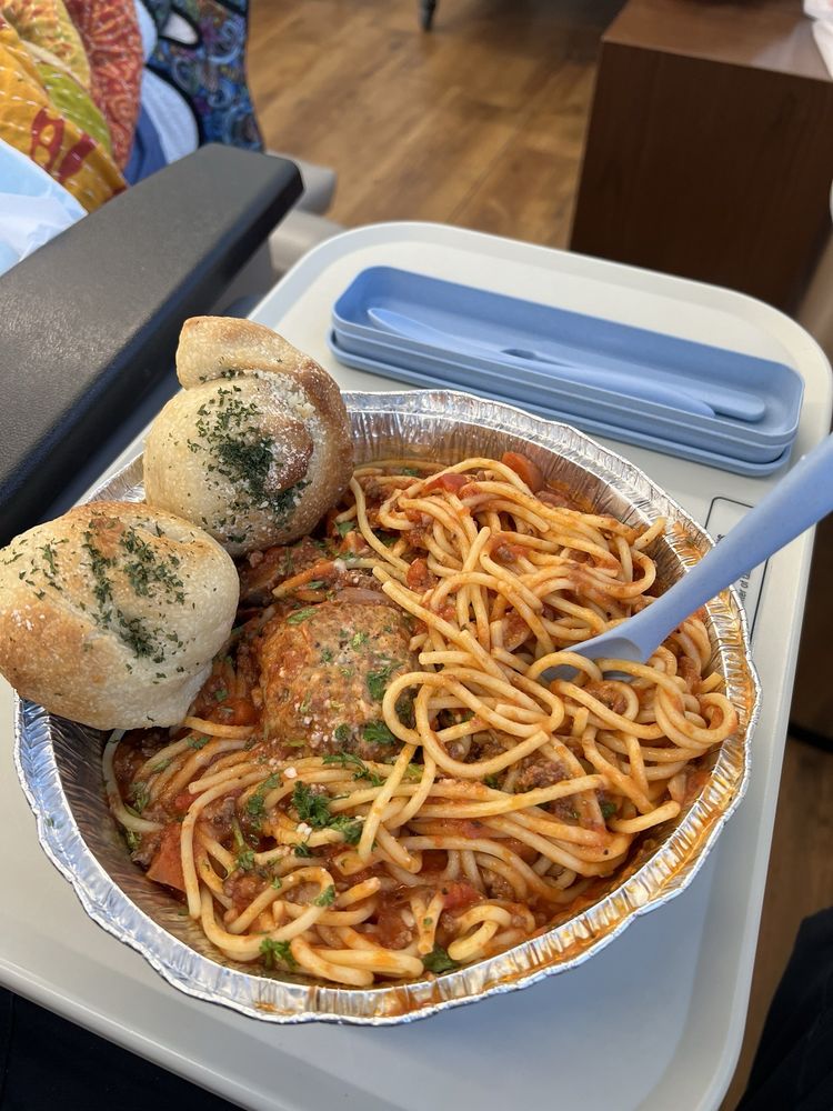 Zeka’s Pasta House