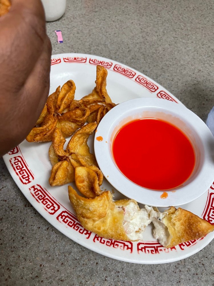 Tong Fong Low