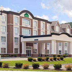 Wingate By Wyndham Seminole Hotels 1103 Hobbs Hwy Tx Photo Of Wingate By Wyndham Seminole Tx United States