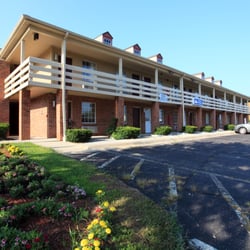 Americas Best Value Inn 10 Photos Hotels 150 Dussel Dr Photo Of Americas Best Value Inn Maumee Oh United States