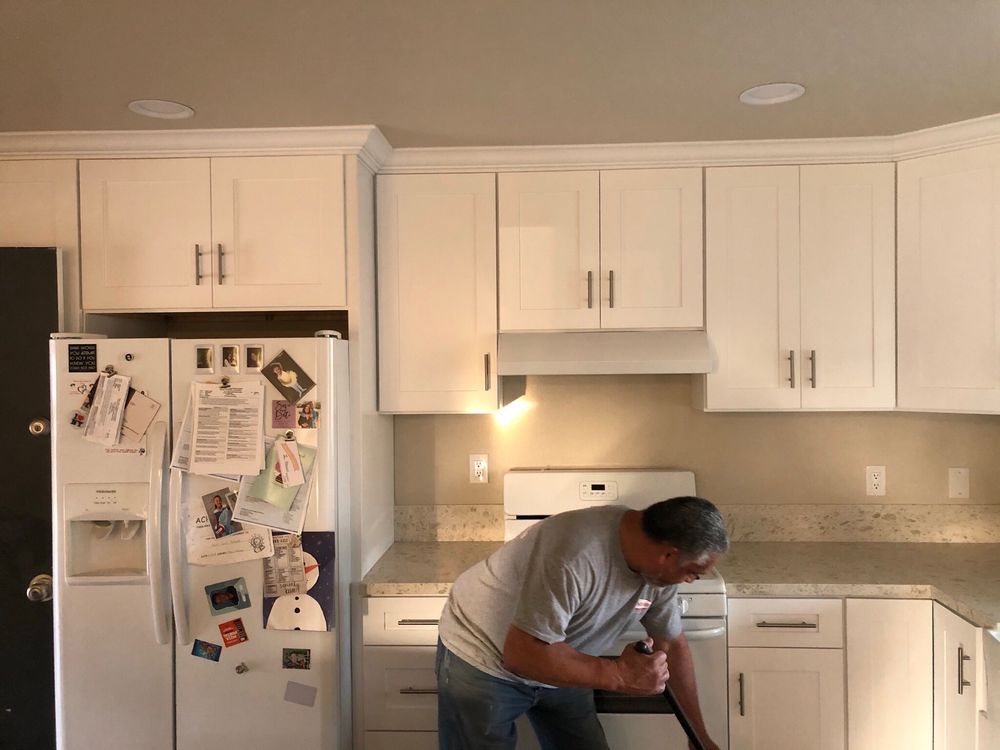 Custom Tile, Stone & Decor
