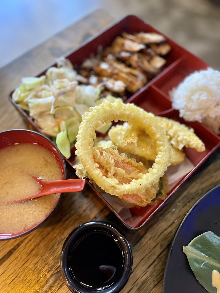Bakemono Sushi
