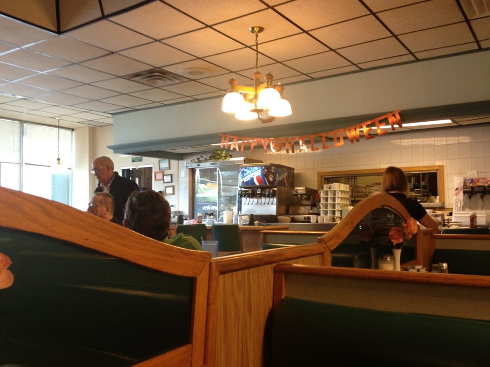 Forest Hills Family Restaurant CLOSED Restaurants 823 Country