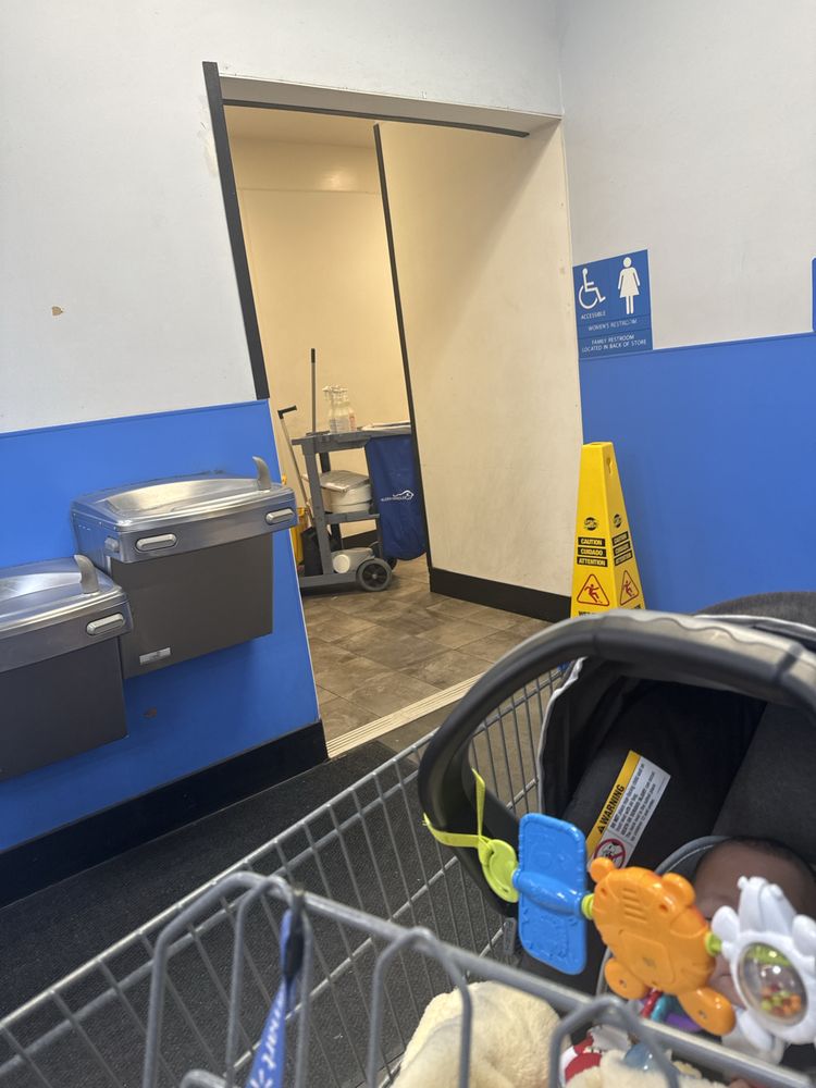 Walmart Supercenter