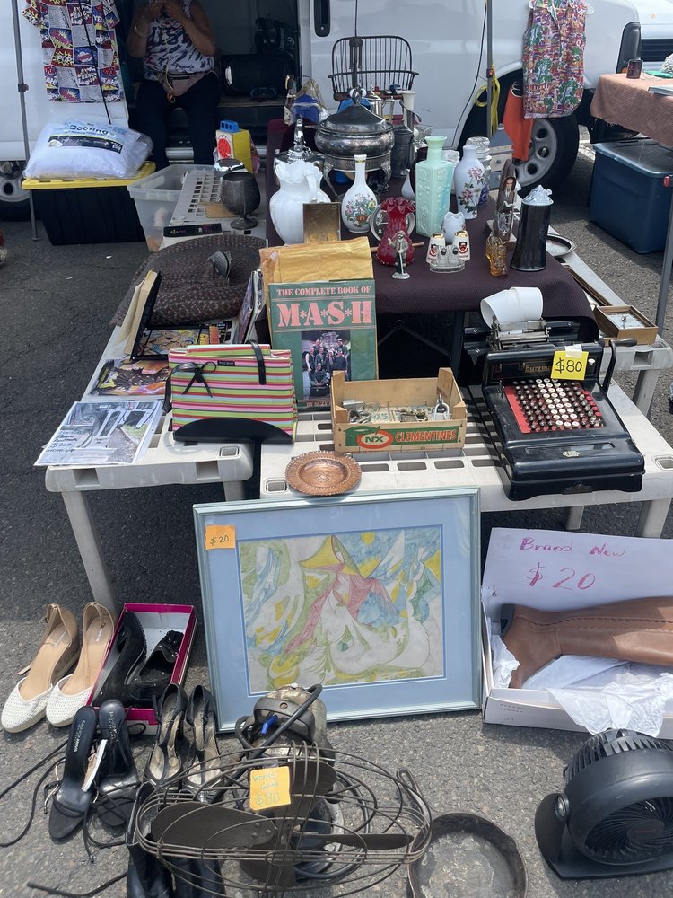 Franklin Mills Flea Market