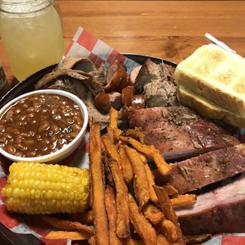 Bubba S Bbq 102 Photos 93 Reviews Barbeque 504 Nw Byp Photo Of Bubba S Bbq Springfield Mo United States Mixed Platter