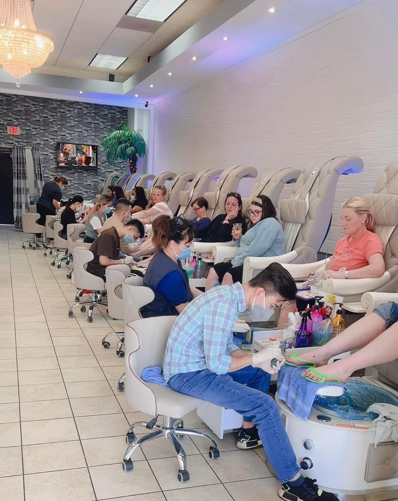 Triad Nail Spa