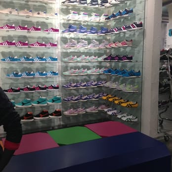 athletes world scarpe adidas athletes world scarpe adidas