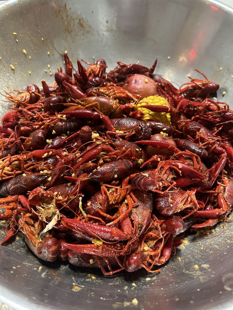 Overall Crawfish and Seafood