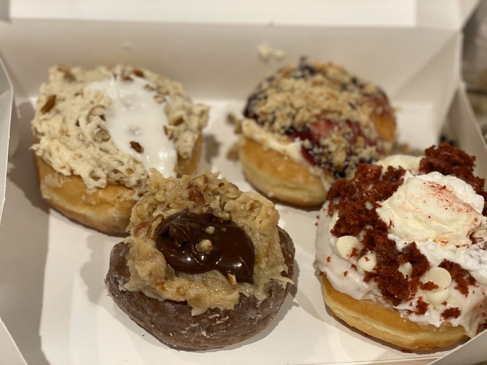 Big Krumnow's Crumbdoughs