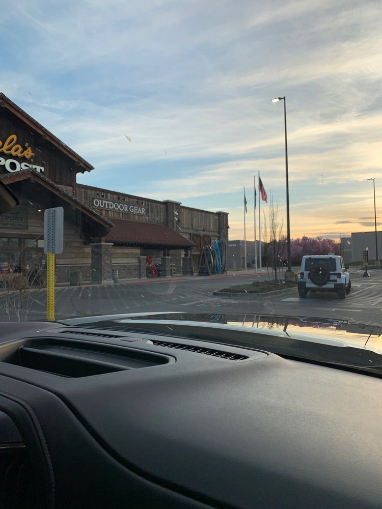 Cabela's