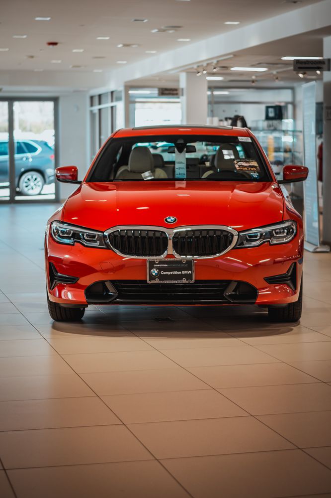 Competition BMW of Smithtown