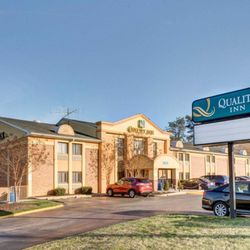 Quality Inn Near Ft Meade 16 Photos Hotels 8828 Washington Photo Of Quality Inn Near Ft Meade Jessup Md United States
