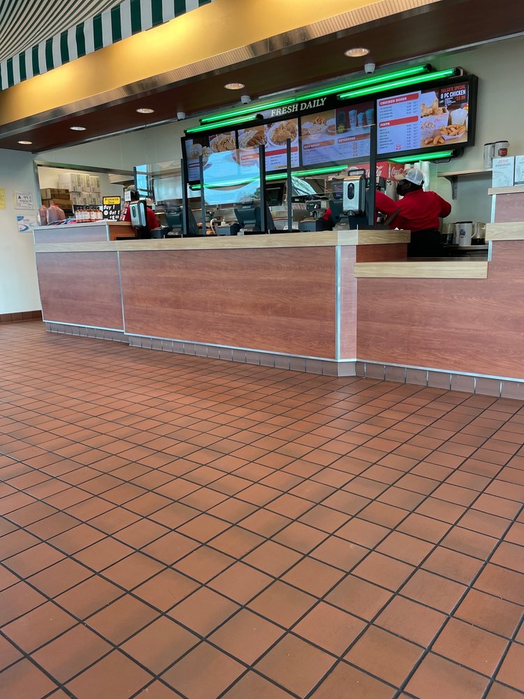 Smithfield's Chicken 'N Bar-B-Q