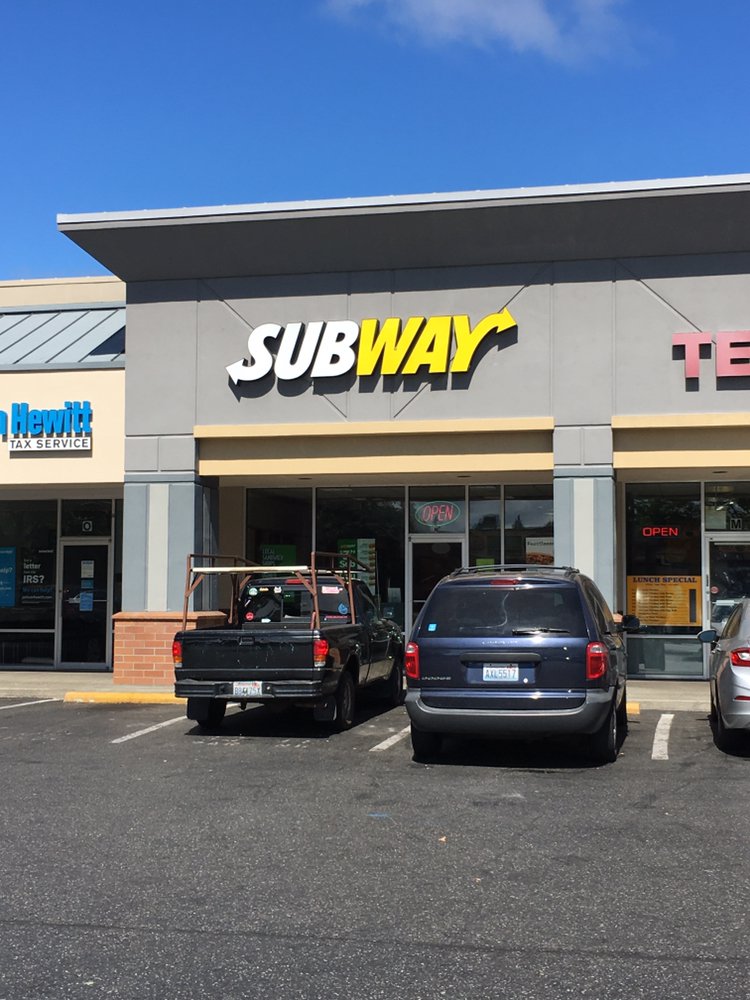 Subway Sandwiches 6111 Lakewood Towne Ctr Blvd SW, Lakewood, WA