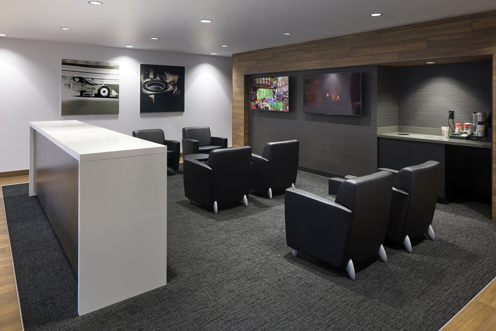 Lee Johnson Mazda of Seattle