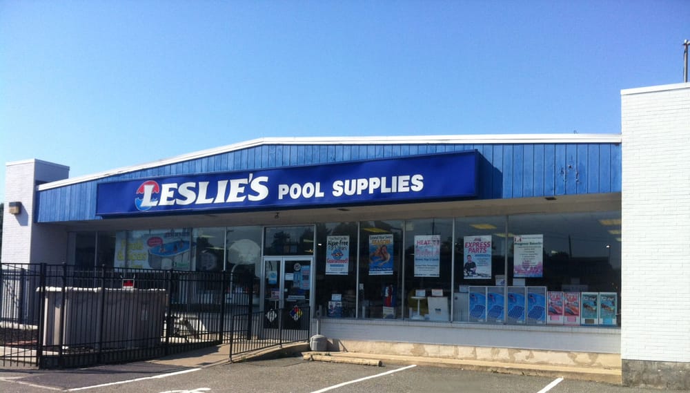 Leslie's