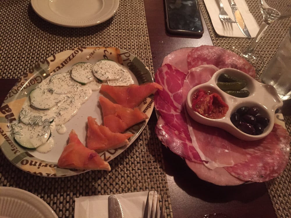 Salt n Pepper Bistro CLOSED 30 Photos & 44 Reviews French 1757 Clearwater Largo Rd