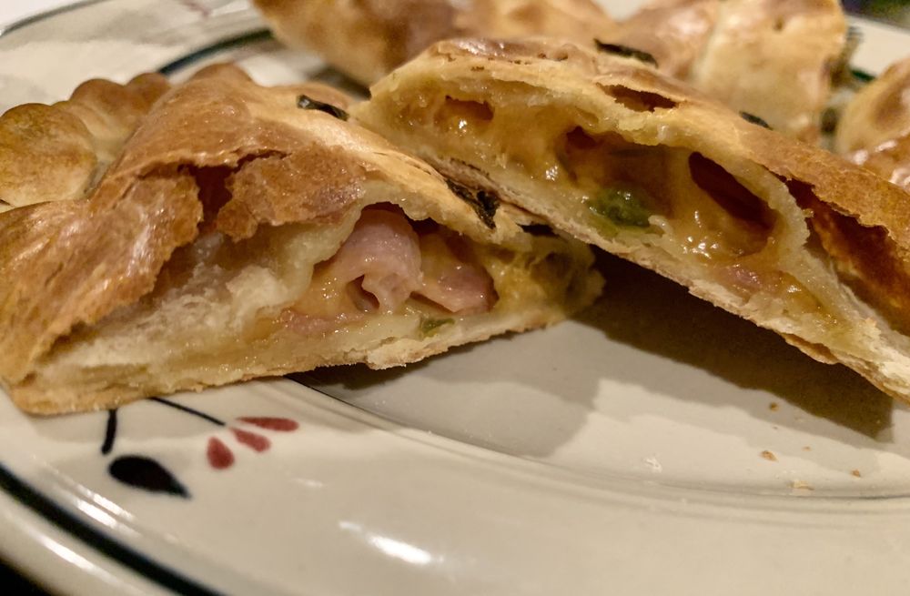Chile Lindo Empanadas