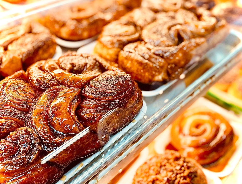 Amish Village Bake Shop