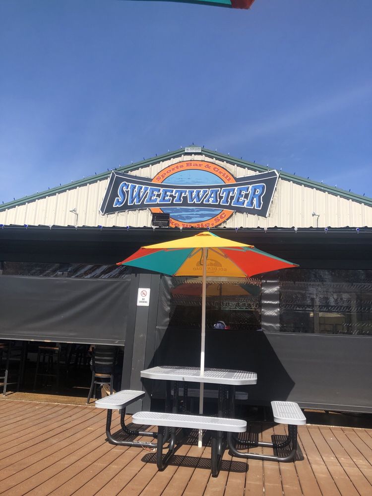 Sweetwater Sports Bar & Grill