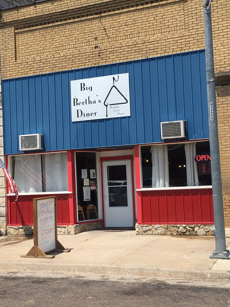 Big Bertha’s Diner Diners 113 S Main St, Eskridge, KS Restaurant