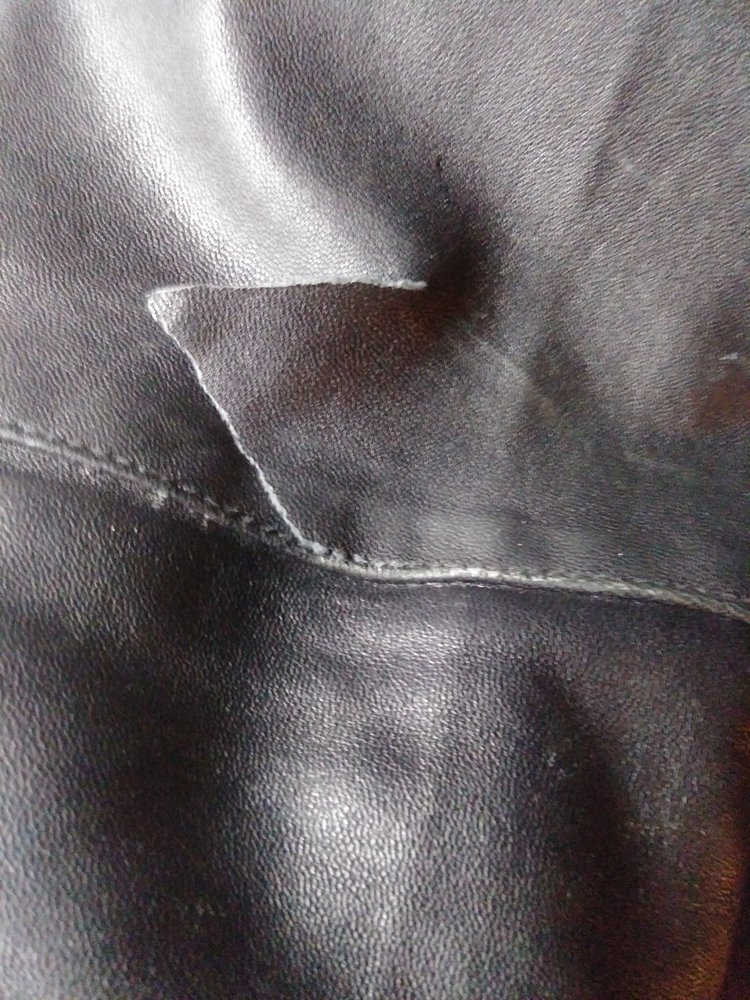 Yi Cleaners & Alterations