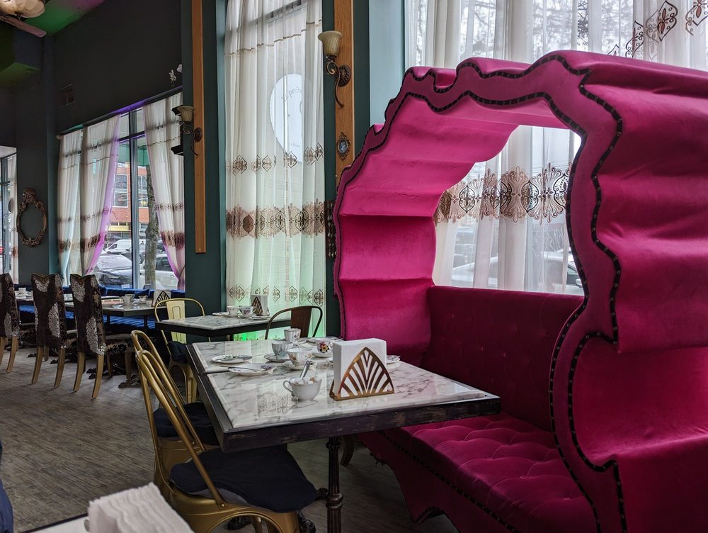La Petite Cuillère