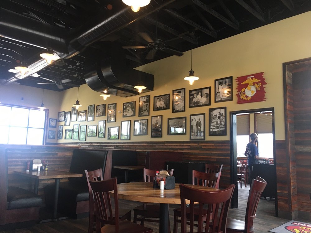 Moore’s Old Tyme BBQ & Chicken