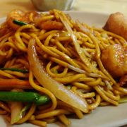 Golden Pot Order Food Online 37 Photos 50 Reviews Chinese Seafood Delight Photo Of Golden Pot Frisco Tx United States Shrimp Lomein Lunch Special