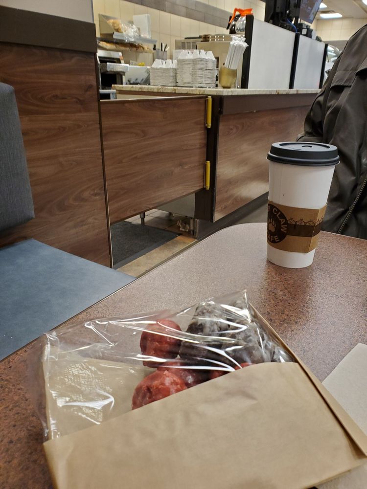Bear Claw Cafe