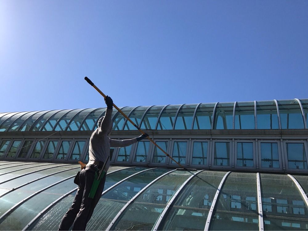 Time For Window Cleaning
