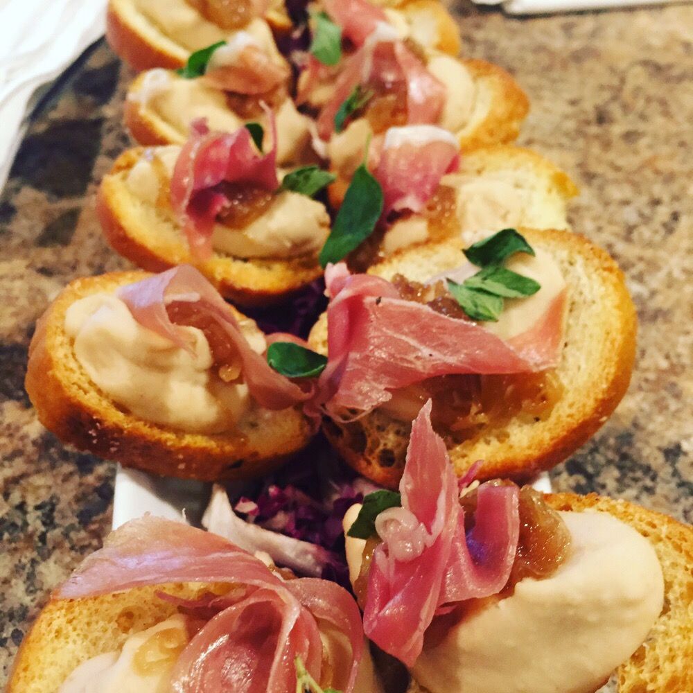 2 Pieces of Bread 18 Photos Caterers 7280 NW 87th Ter, Kansas