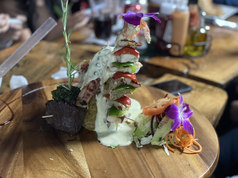 MofonLounge Mofongo Mocano