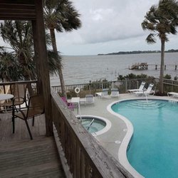 Seahorse Landing 10 Photos Hotels 4050 G St Cedar Key Fl Photo Of Seahorse Landing Cedar Key Fl United States Pool And The