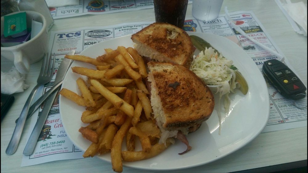 The Elizaville Diner