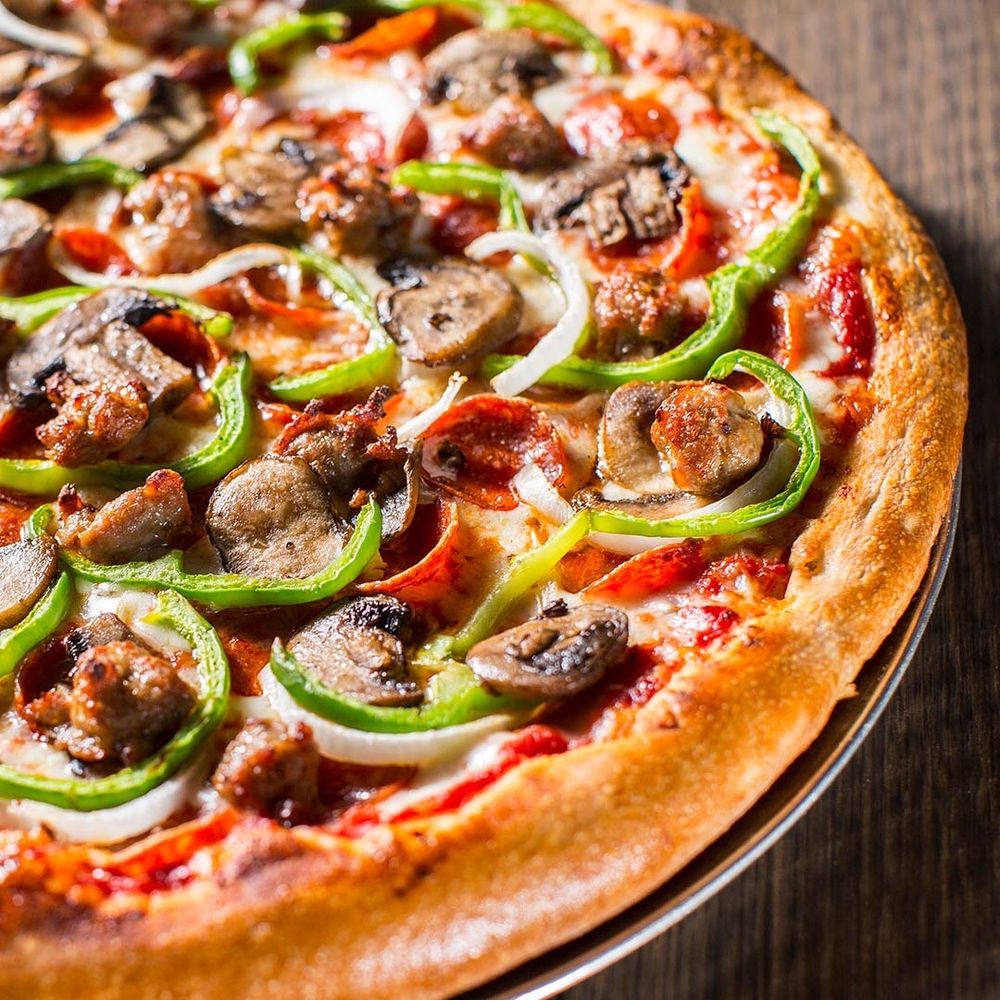 Enzo's Pizza