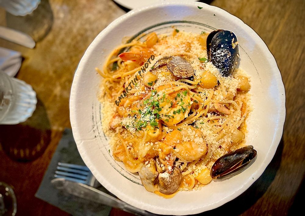 Farfalla Trattoria