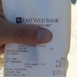 Bank loan cash picture 2