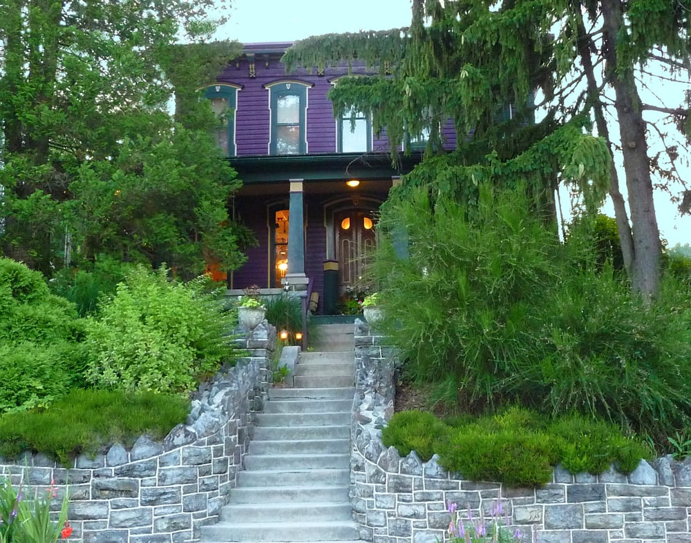 Adamstown Inns & Cottages Hotels 144 W Main St, Adamstown, PA