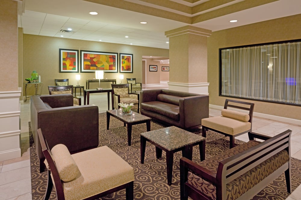 Holiday Inn BostonDedham Htl & Conf Ctr 53 Photos & 48 Reviews