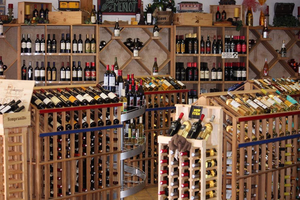 Riverbend Liquor & Wine