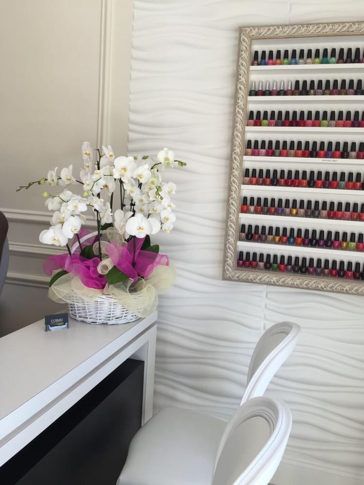 Cosmo Nails & Spa 41 Photos & 51 Reviews Nail Salons 3869 West