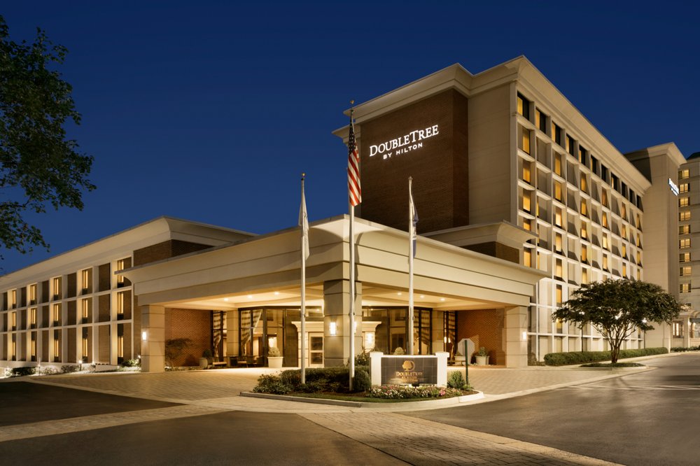 DoubleTree by Hilton McLean Tysons 116 Photos & 13 Reviews Hotels