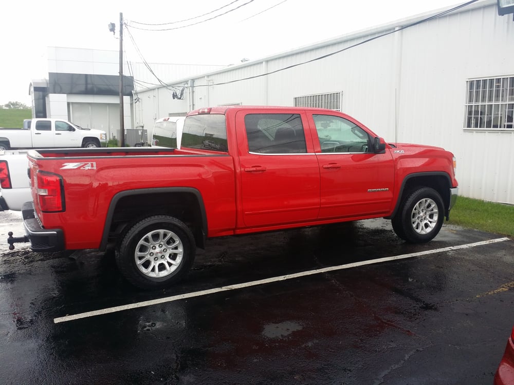 Sterling Buick GMC Car Dealers 5853 Frontage Rd S, Opelousas, LA