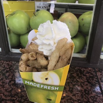 gryffindor trunk gift set