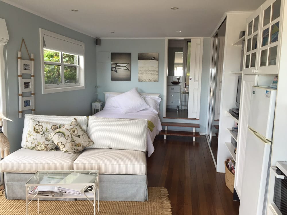 Watersedge Boathouse B&B