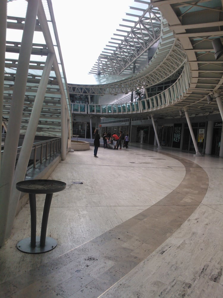 Centro Meridiana Shopping Centers Via Aldo Moro 64, Casalecchio di Reno, Bologna, Italy Centro Meridiana Shopping Centers Via Aldo Moro 64, Casalecchio di Reno, Bologna, Italy