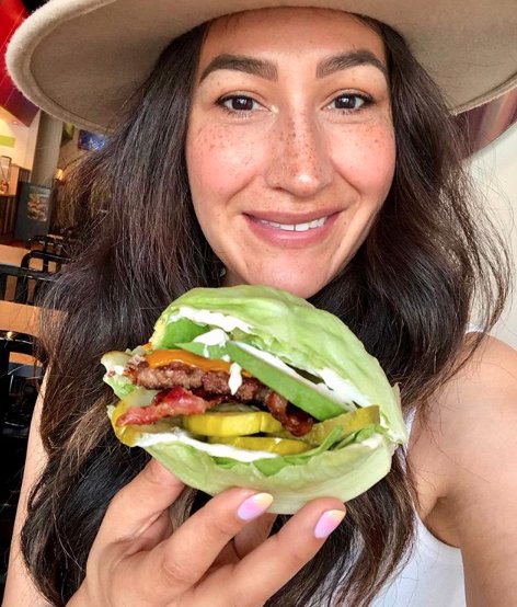 MOOYAH Burgers, Fries & Shakes Photo